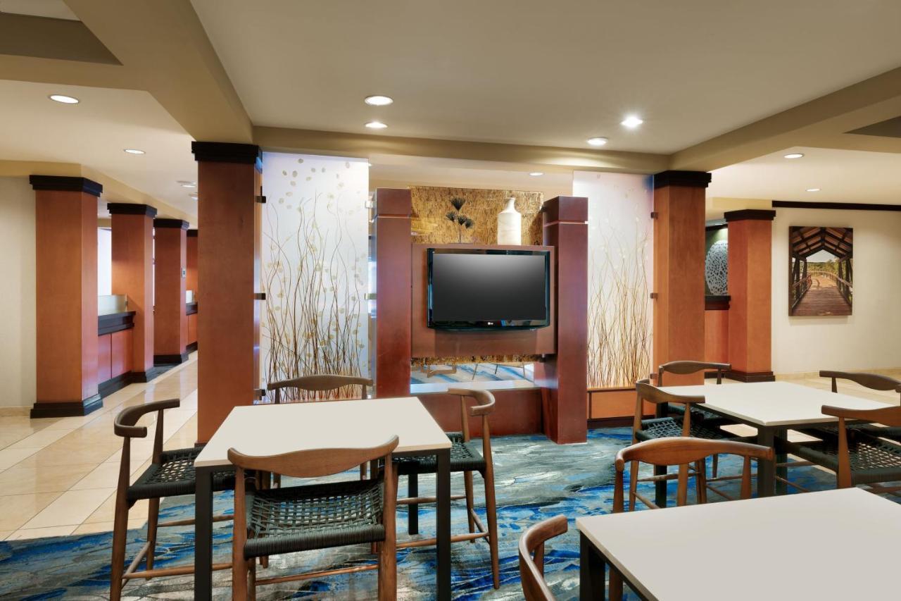 Fairfield Inn & Suites By Marriott Tallahassee Central Экстерьер фото